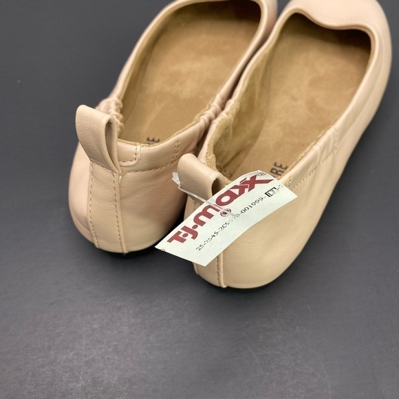 Cushionaire Memory Foam Women’s Shoes Flats Size US 7.5 New Taupe Tan NEW - Picture 6 of 9
